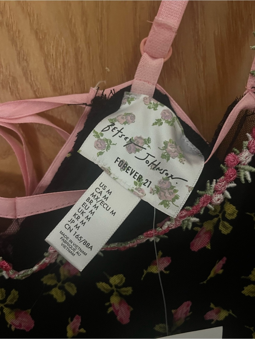 betsey Johnson for Forever 21 - Picture 4 of 5